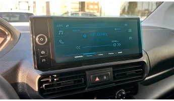 Защитное стекло Pixsel на монитор PEUGEOT PARTNER - 11.1“ 2024 -