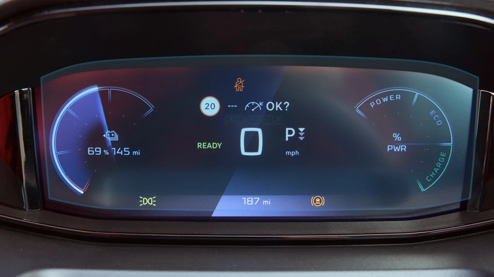 Защитное стекло Pixsel на приборную панель PEUGEOT PARTNER - 10“ 2024 -